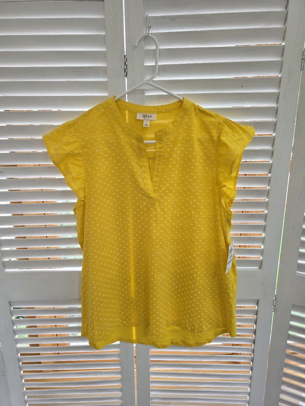Style & Co Yellow Embroidered Flutter Sleeve V-Neck Blouse Size L
